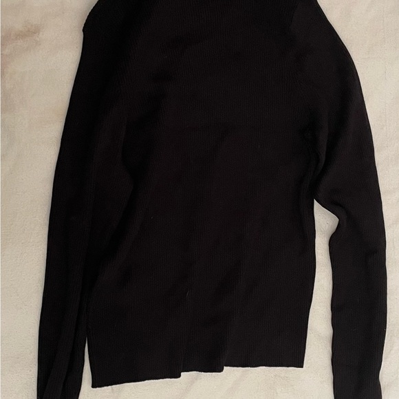 Black long sleeve turtleneck by “divided” - Picture 3 of 3